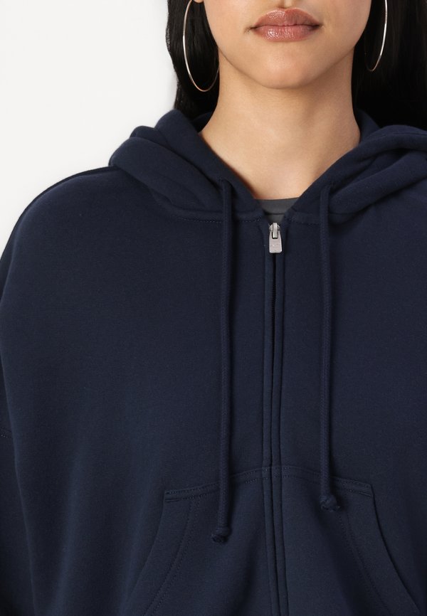 Boxy Zip-Up Hoodie - Hoodie3