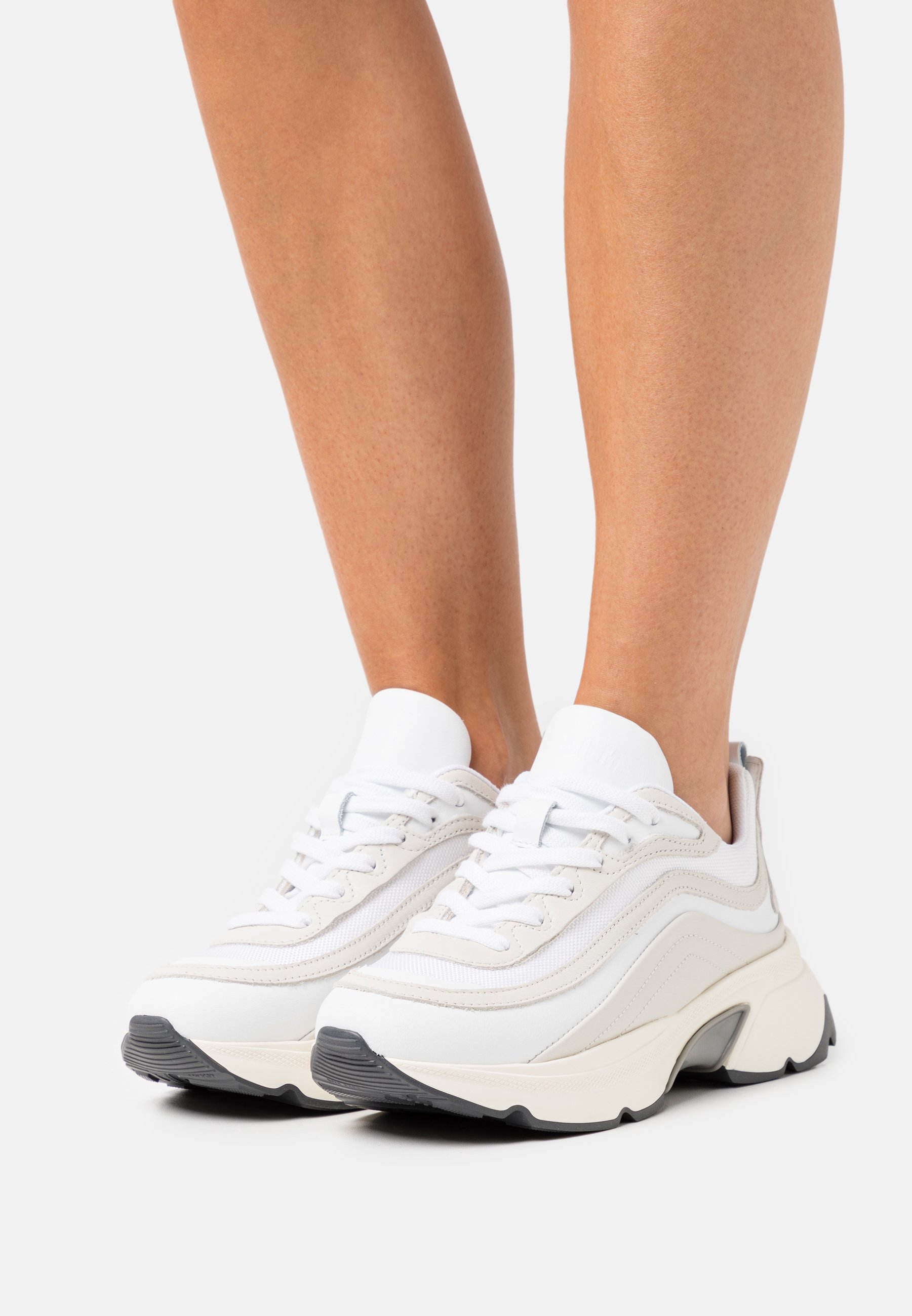 sneakersy białe zalando