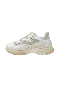 Sneaker chunky bianchi e beige con materiali in rete e pelle, dettagli testurizzati, punta rotonda e suola imbottita. Design con lacci.