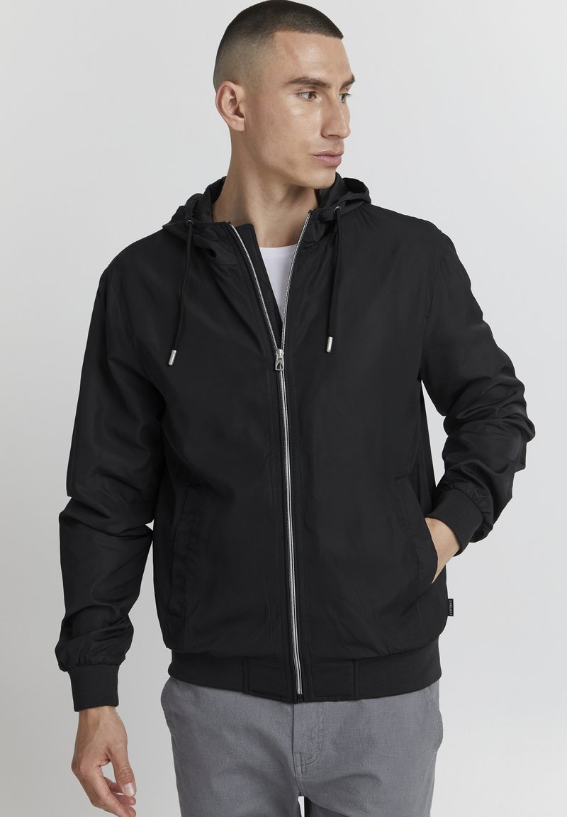 11 Project PRCapo - Chaqueta fina - black
