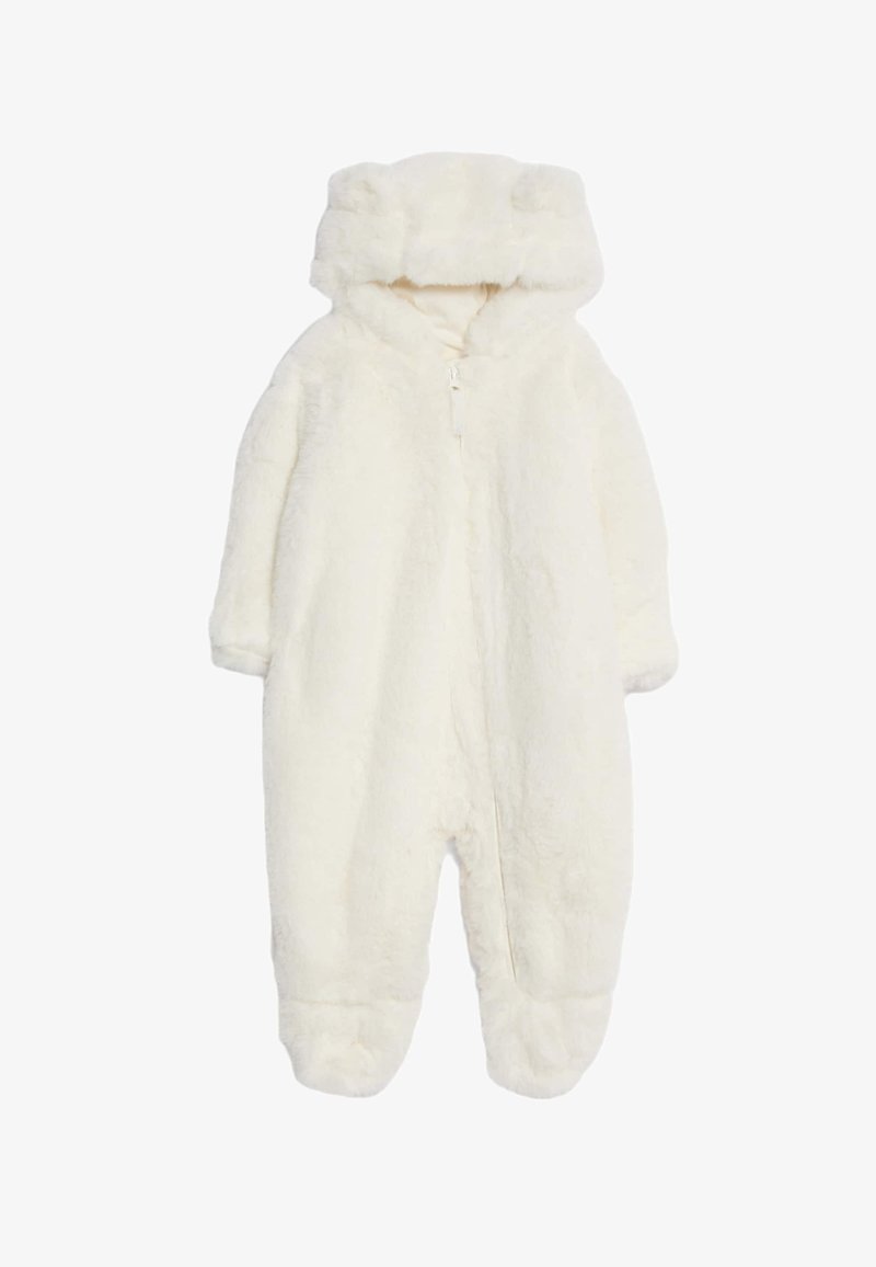 Vit fluffig babyoverall med huva som har björns öron, långa ärmar, inbyggda fotöverdrag och dragkedja framtill.