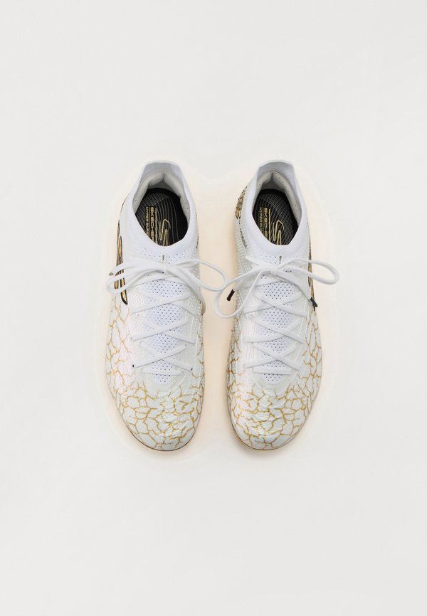 SKX ELITE FG - Moulded stud football boots3