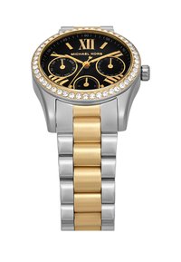Montre Michael Kors avec un cadran noir, des chiffres romains dorés, trois sous-cadrans, un bracelet en métal argent et or, et une lunette ornée de cristaux.