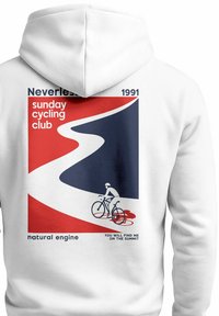 Weißer Hoodie mit einem Grafikdesign in Rot- und Blautönen, dem Text "Sonntagsradfahrer-Club" und einer Illustration eines Radfahrers.