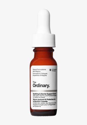 SOOTHING & BARRIER SUPPORT SERUM - Skincare set