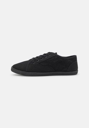 Baskets basses - black