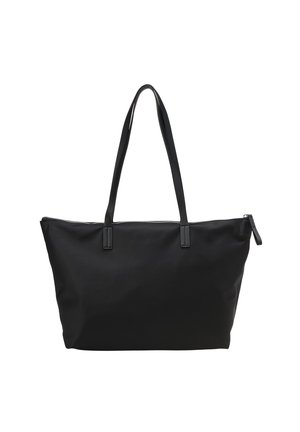 Czarna torba typu tote z długimi uchwytami i zamkiem błyskawicznym u góry, wykonana z gładkiej tkaniny o prostym, nieozdobionym wzorze.