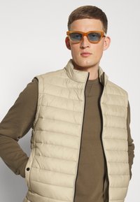 BOSS Colete - light beige