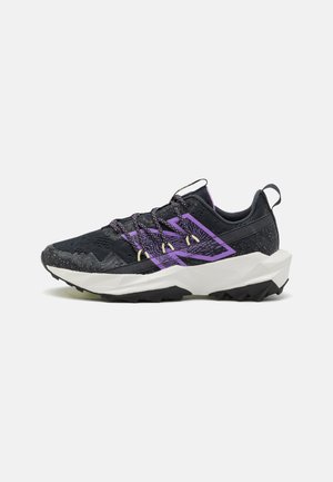 TEKTREL - Chaussures de running - black