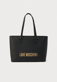Bolso tote negro de cuero sintético con letras doradas que dicen "LOVE MOSCHINO." Cuenta con dos correas para el hombro y un diseño rectangular estructurado.
