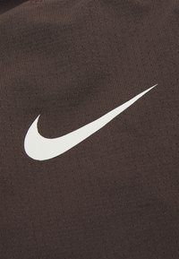 Nike Performance PRO HIJAB Kopftuch baroque brown/braun