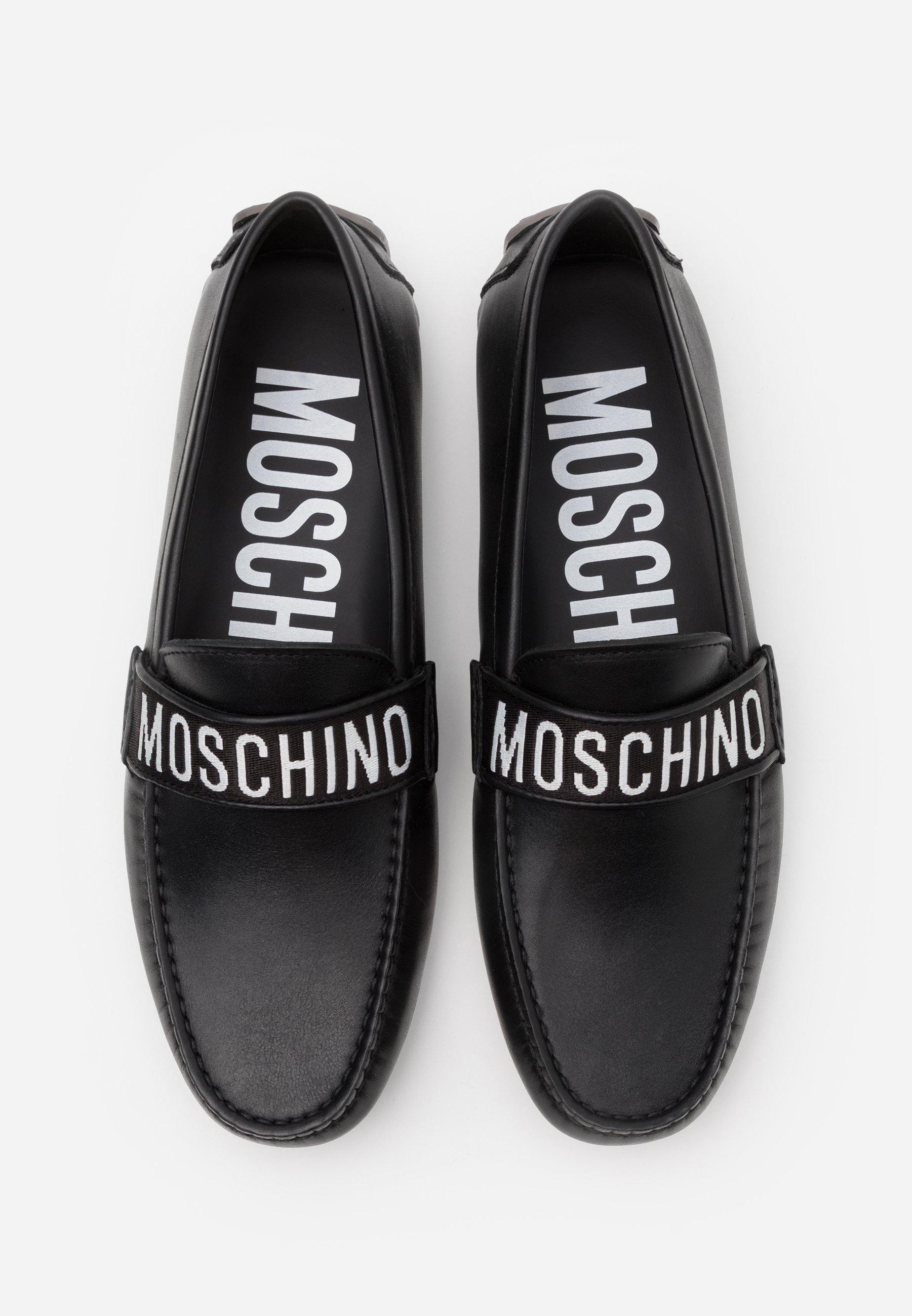 mocassin moschino