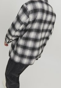 Jack & Jones Lehká bunda - grey