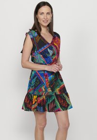 Koroshi Denní šaty - multicolor
