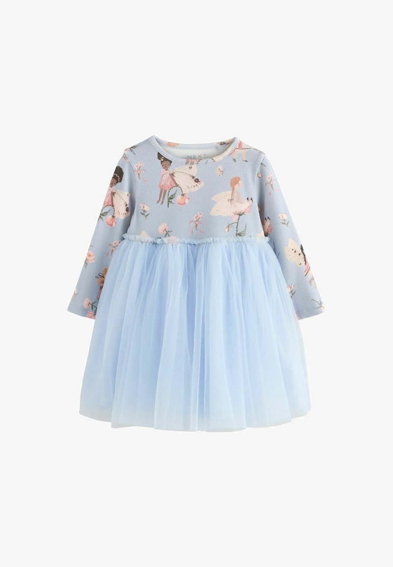 Šaty s dlhým rukávom, ktoré majú modrý rebrovaný vrch s kvetinovými a motýlími vzormi a svetlomodrú tylovú sukňu.