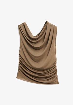 Draperet ærmeløs top i en varm brun farve, med en cowl-halsudskæring og indsamlet sidelængde for tekstur og form. Fremstillet af blødt stof.