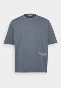 Unselected, iron gate