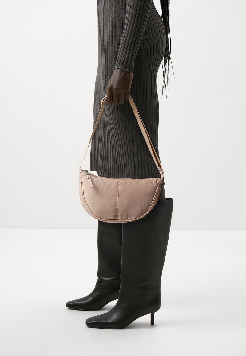 Vero Moda VMLIA CROSS OVER - Keresztpántos táska - moonlight
