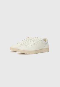 Tommy Hilfiger - Sneakersy niskie