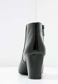 MICHAEL Michael Kors Nilkkurit - black