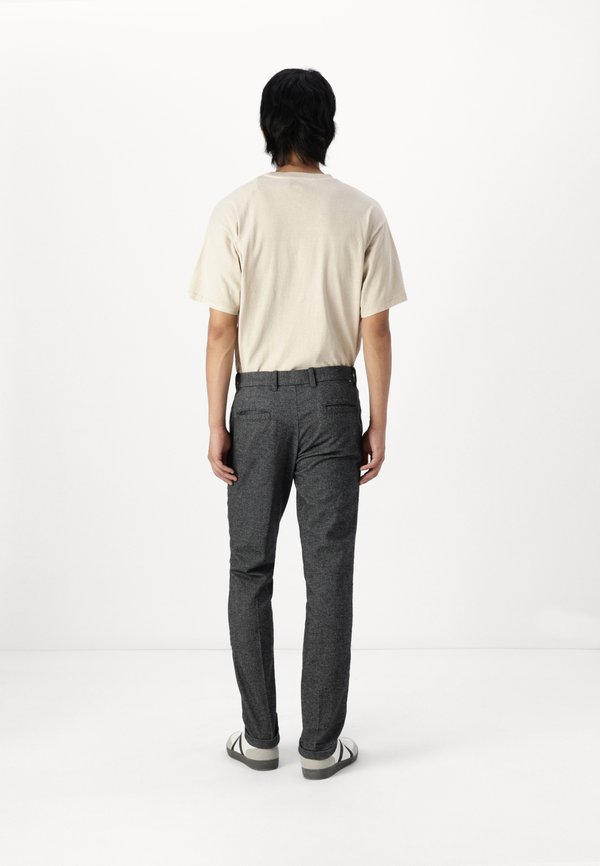 JPSTMARCO JJHENRY - Chinos3