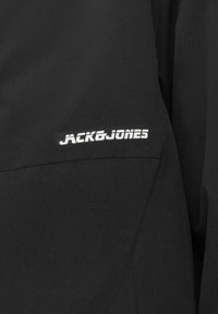 Jack & Jones KAPUZEN - Giacca outdoor - black
