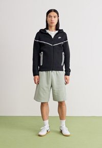 Nike Sportswear TECH FLEECE - Sweatjakke - black