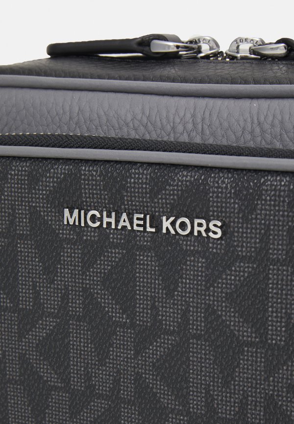 CAMERA BAG POUCH SET - Cross body bag4