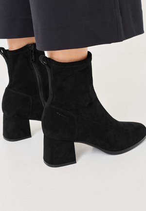 Tamaris Bottines - black