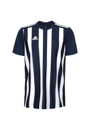 Sportowa koszulka Adidas w pionowe paski w kolorze granatowym i białym, z krótkimi rękawami i okrągłym dekoltem, z logo Adidas na lewej piersi i trzema paskami na ramionach.