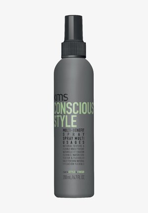 Flacon spray gris étiqueté « KMS Conscious Style Multi-Benefit Spray » avec buse noire, 200 ml, pour une texture naturelle et une tenue flexible.