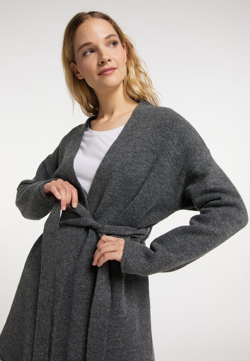 Damen Strickjacken | DreiMaster DREIMASTER INCUS Strickjacke grau melange/grau-meliert - KW20549 Damen Strickjacken | DreiMaster DREIMASTER INCUS Strickjacke grau melange/grau-meliert - KW20549
