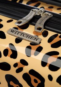 WITTCHEN LUGGAGE SET WITH WASH BAG FROM ABS - Zestaw walizek