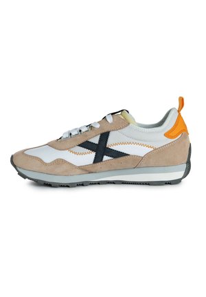 Zapatillas Munich UM 'V' 16 de hombre-b