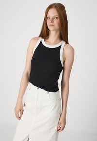 GAP MOD RIB HALTER CROP - Débardeur - black/white