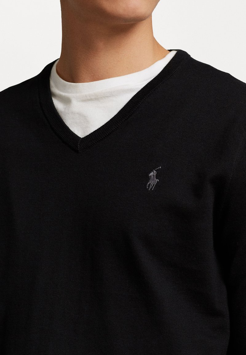 Polo Ralph Lauren SLIM FIT V NECK Jumper black