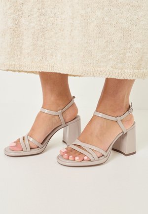 Tamaris, 1-28328-46 882 - Sandales - beige patent