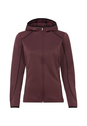 Bordeauxkleurige softshelljack met een capuchon, voorzien van zwarte accenten, een ritssluiting aan de voorkant en zijzakken. Gemaakt van rekbare, ademende stof.