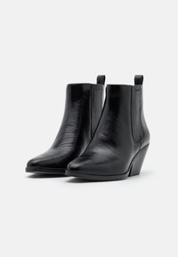 MICHAEL Michael Kors Botines bajos - black