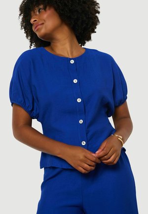 LolaLiza, BUTTON FRONT SHORT SLEEVE BLOUSE BUTTON FRONT SHORT SLEEVE BLOUSE - Blúzka - electric blue