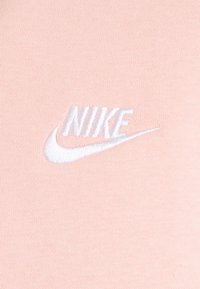 Nike Sportswear SPORTSWEAR CLUB FLEECE - Sweatshirt com capuz - arctic orange/white
