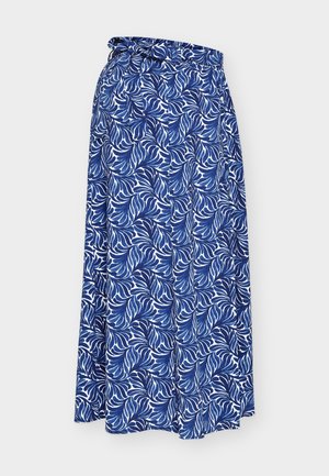 Μπλε φούστα με λευκό λουλουδάτο σχέδιο. Κατασκευασμένη από ελαφρύ ύφασμα, διαθέτει ελαστική μέση και ροή στο σχήμα.