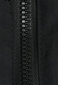 Ellesse Felpa in pile - black