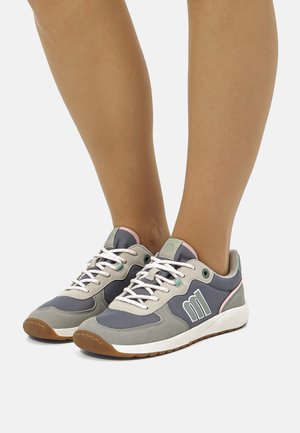 mtng Zapatillas - gris
