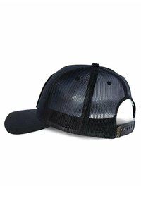 Schwarze Baseballmütze mit einer festen Vorderseite und einem Mesh-Rücken. Sie hat einen gebogenen Schirm und einen verstellbaren Riemen mit mehreren Löchern zur Anpassung der Passform.