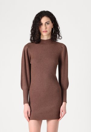 ONLKATIA DRESS - Pulóverruha - chestnut