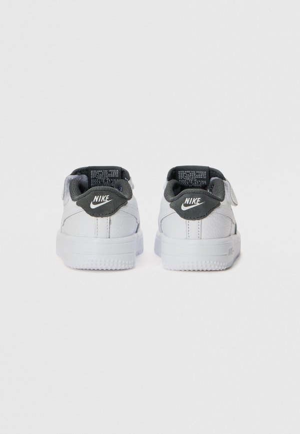 FORCE 1 LOW UNISEX - Trainers2