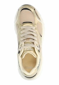 Beige Sport鞋 mit Obermaterial aus Mesh und synthetischem Leder, runder Zehenbereich, flachen Schnürsenkeln und schwarzen Akzenten. Gepolsterte Sohle mit texturiertem Innenbereich.