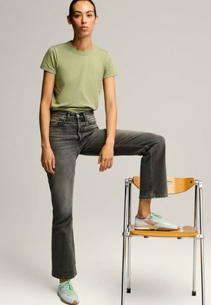 WREN SNEAKERS - Sneakers laag - green
