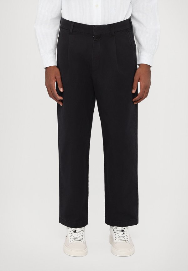 BLOMBERG WIDE - Relaxed fit jeans